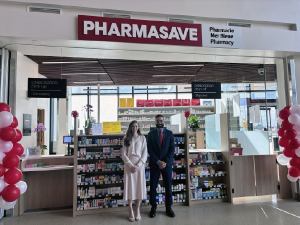Magui et Fady les nouveaux pharmaciens du carrefour.